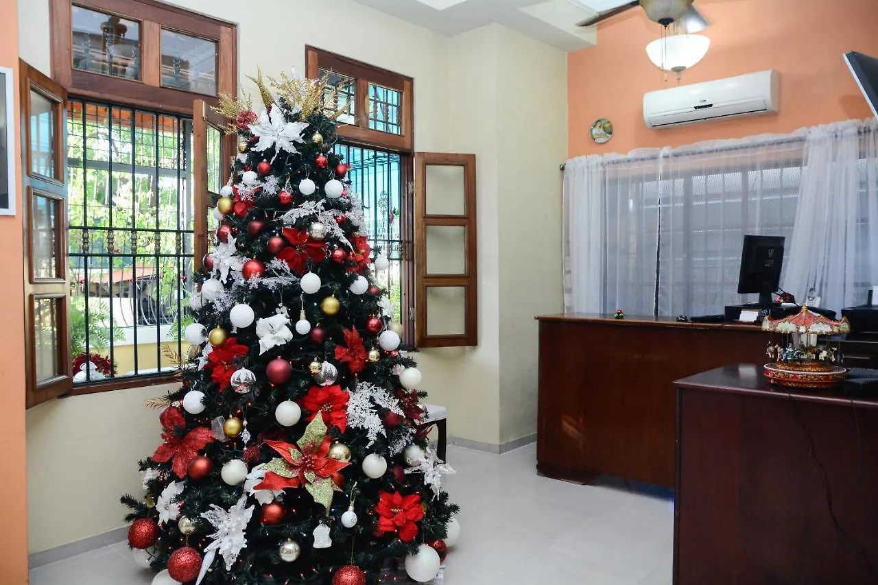 Hostal Bella Epoca Santo Domingo Hotel